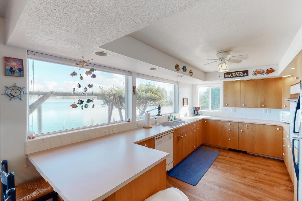 Harbor House Vila Waldport Exterior foto